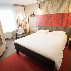 Hotel Ibis Centrum, Kolonia